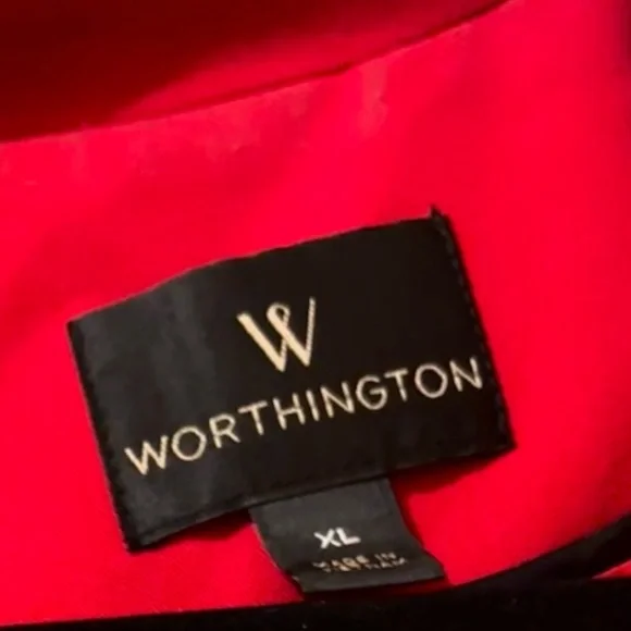Worthington Women’s Red Blazer - Picture 3 of 3